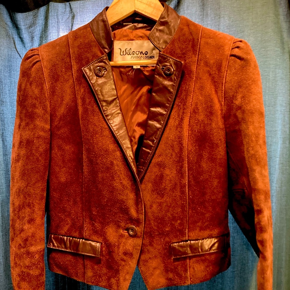 Vintage Wilson’s suede and leather jacket. 80s does Victorian